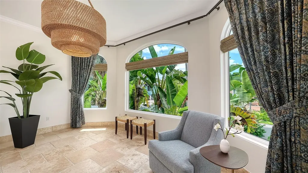 1023 Tocobaga Lane Sarasota FL 34236