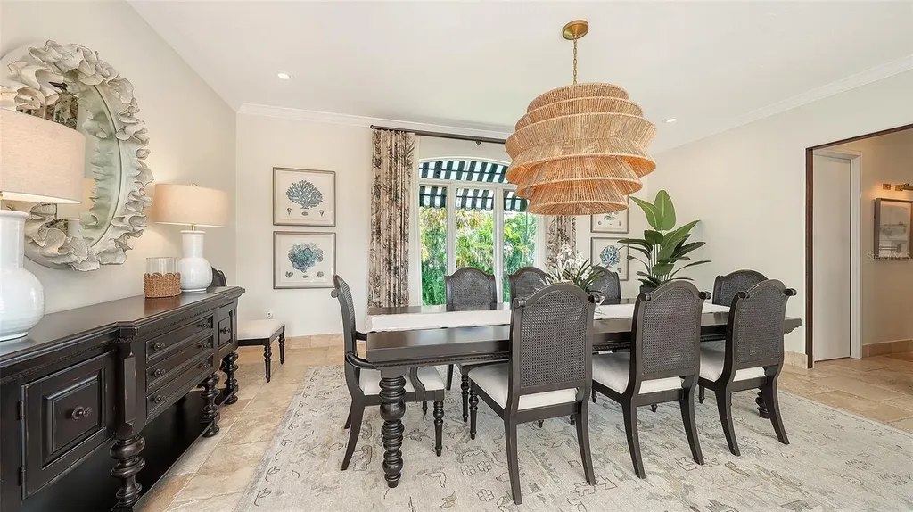 1023 Tocobaga Lane Sarasota FL 34236