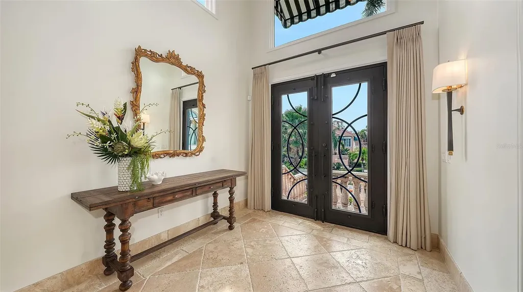1023 Tocobaga Lane Sarasota FL 34236