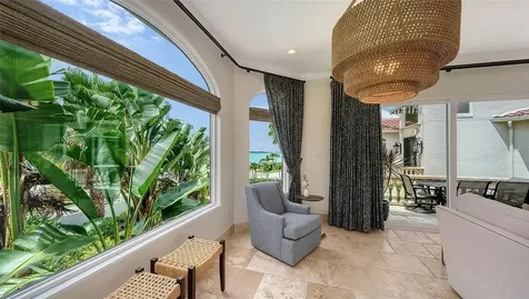 1023 Tocobaga Lane Sarasota FL 34236