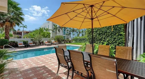 1023 Tocobaga Lane Sarasota FL 34236
