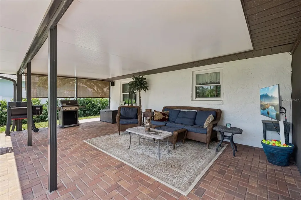 7651 Limonia Drive Indian Lake Estates FL 33855