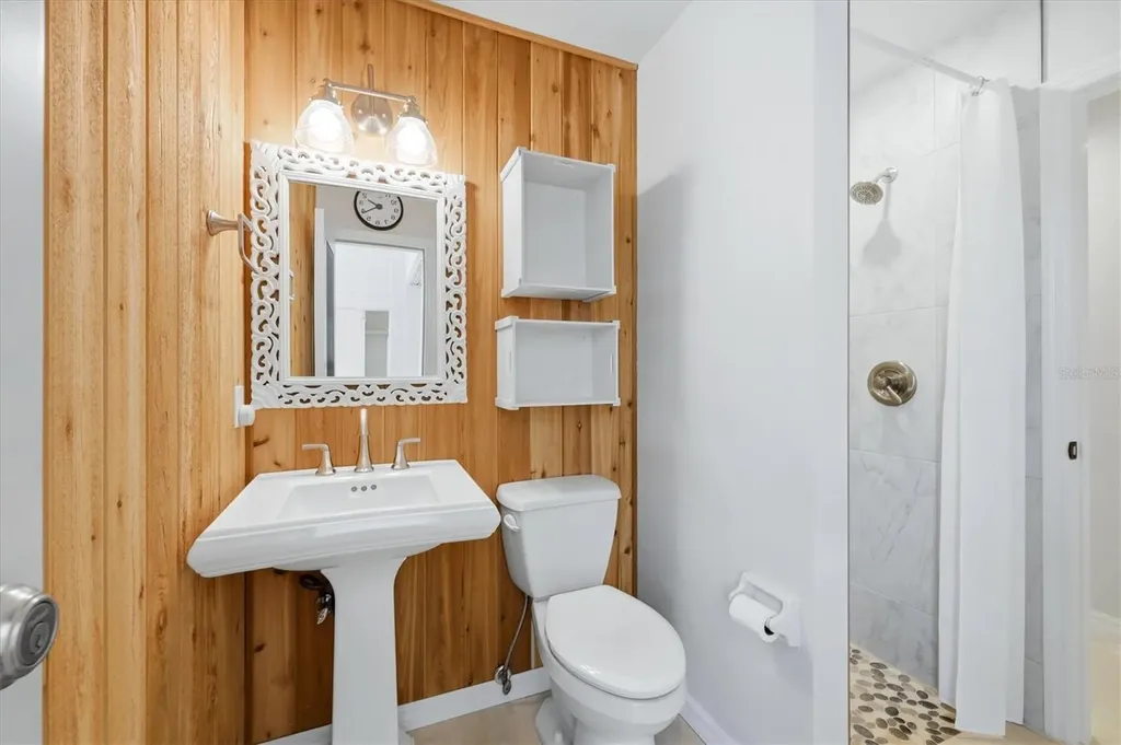 4734 E Trails Drive Sarasota FL 34232