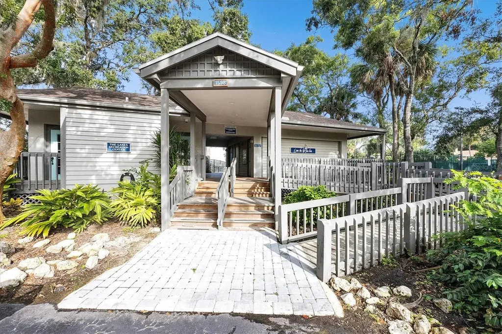 4734 E Trails Drive Sarasota FL 34232