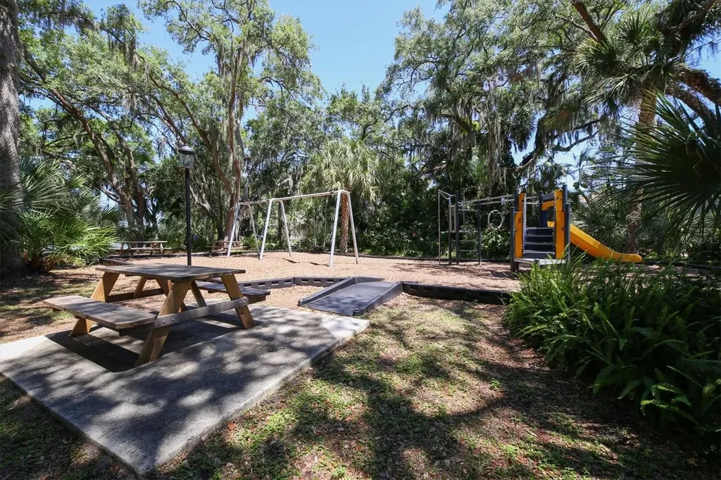 4734 E Trails Drive Sarasota FL 34232