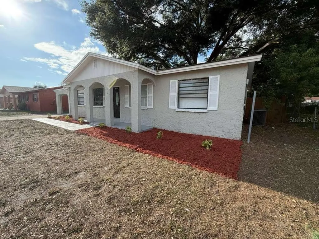 2065 Balfour Circle Tampa FL 33619