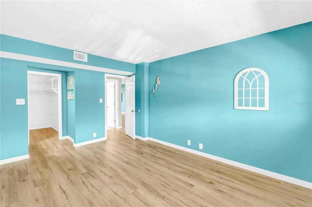 1868 Shore Drive S South Pasadena FL 33707