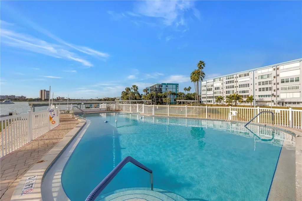 1868 Shore Drive S South Pasadena FL 33707