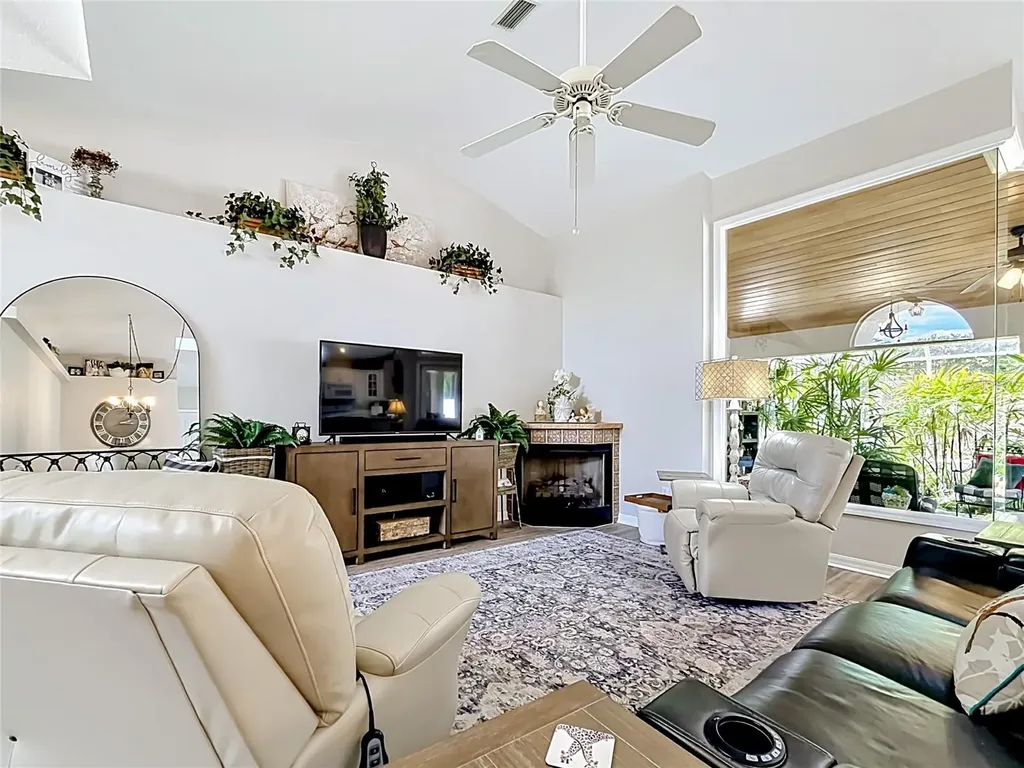 3025 SE 41st Street Ocala FL 34480