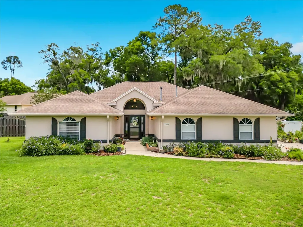 3025 SE 41st Street Ocala FL 34480