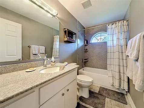 3025 SE 41st Street Ocala FL 34480