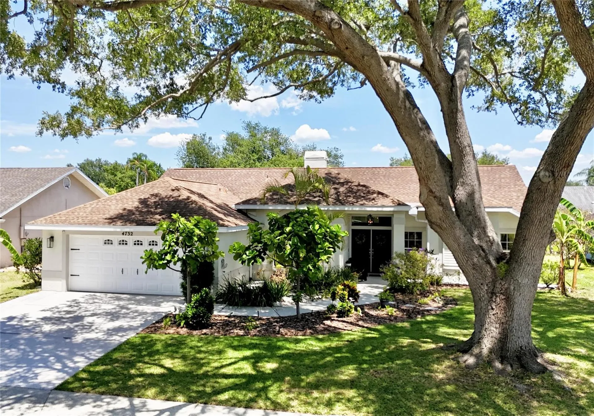 4732 Meadowview Circle Sarasota FL 34233