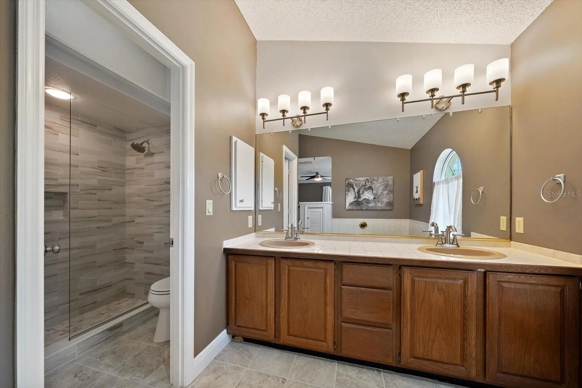 4732 Meadowview Circle Sarasota FL 34233
