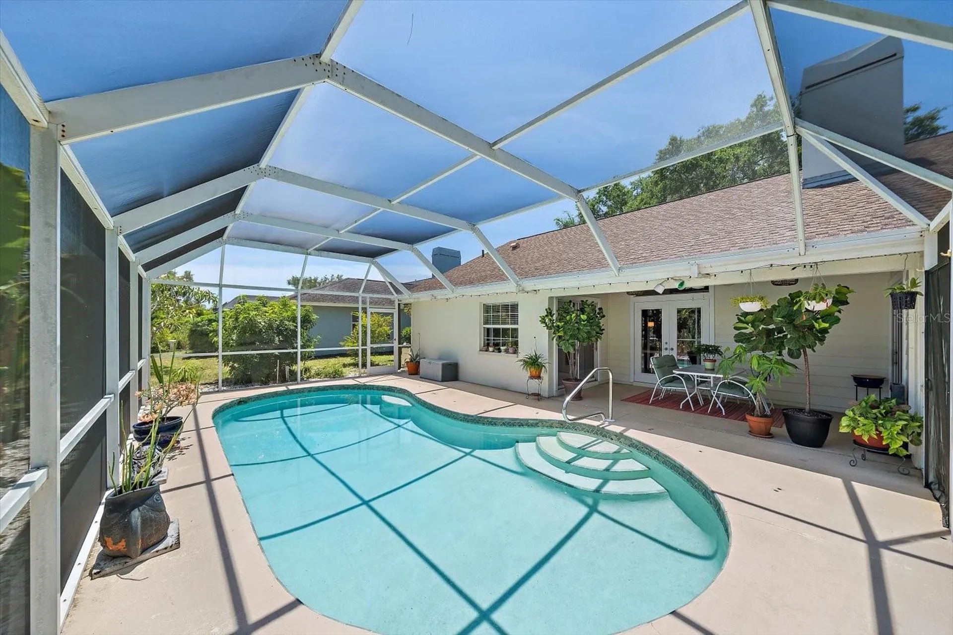 4732 Meadowview Circle Sarasota FL 34233
