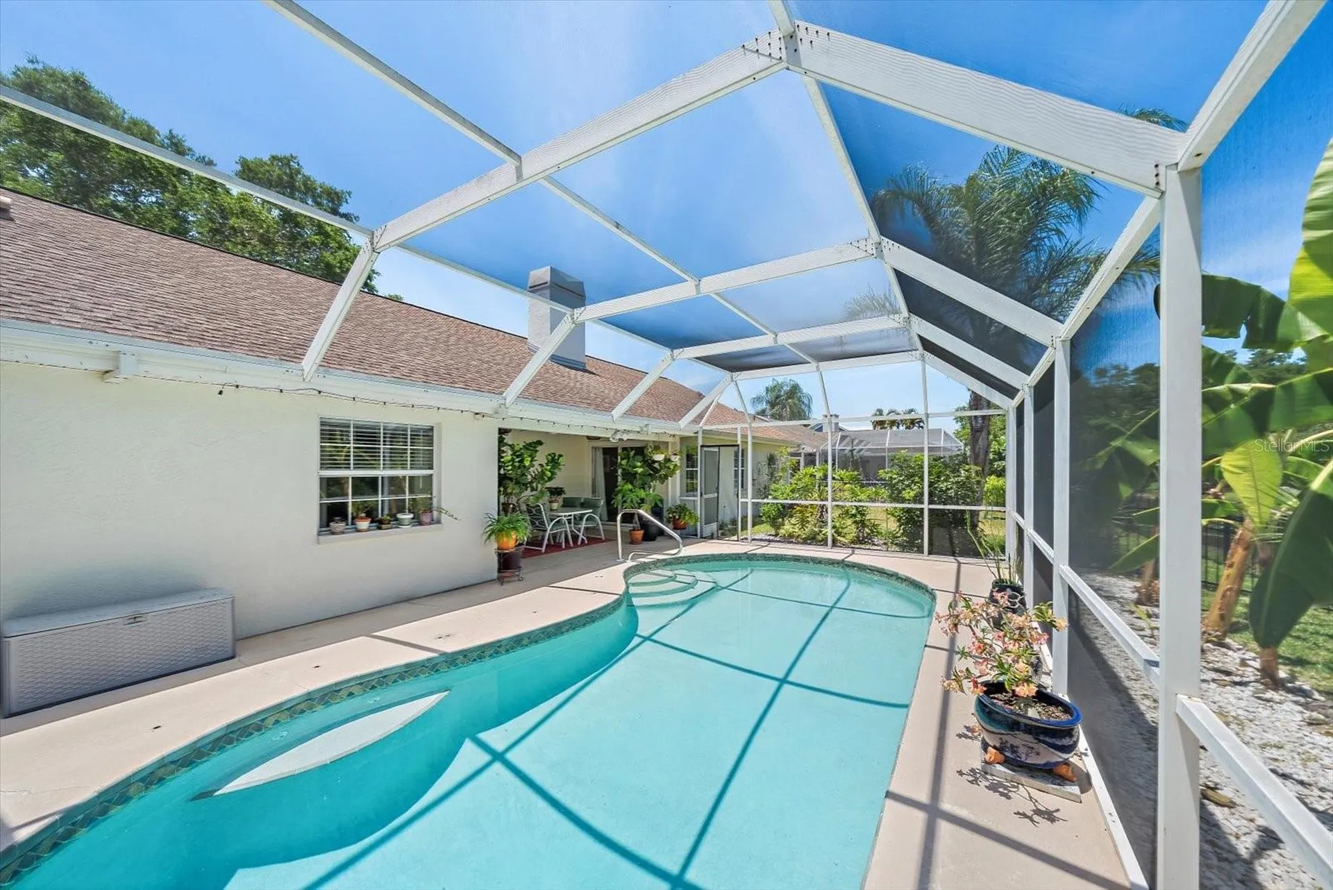 4732 Meadowview Circle Sarasota FL 34233