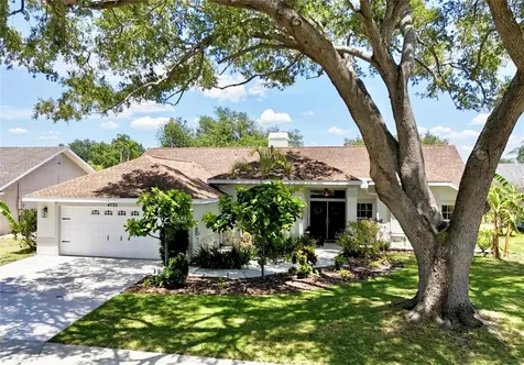 4732 Meadowview Circle Sarasota FL 34233