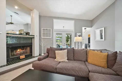 4732 Meadowview Circle Sarasota FL 34233