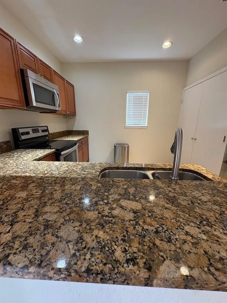 122 Vista Verdi Circle Lake Mary FL 32746