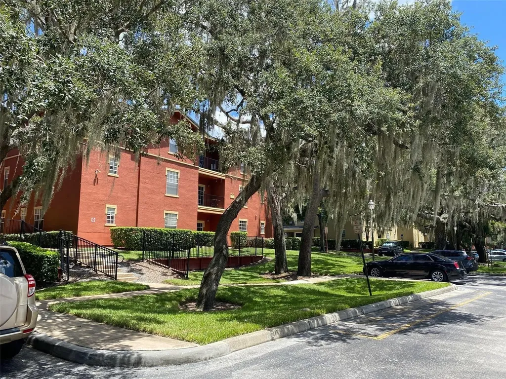 122 Vista Verdi Circle Lake Mary FL 32746