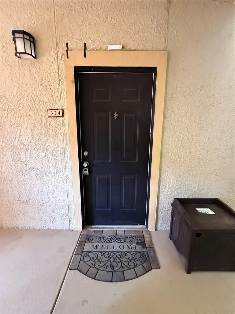 122 Vista Verdi Circle Lake Mary FL 32746