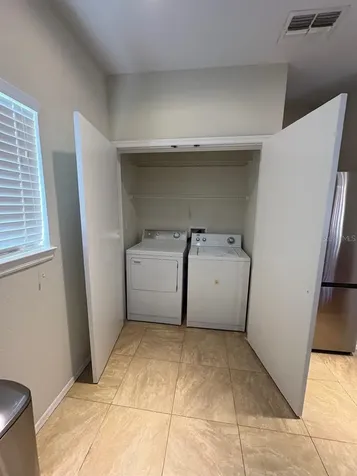 122 Vista Verdi Circle Lake Mary FL 32746