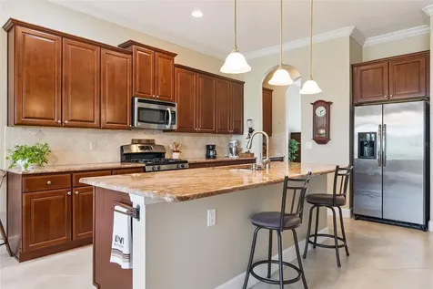 1129 Gardenshire Lane Deland FL 32724