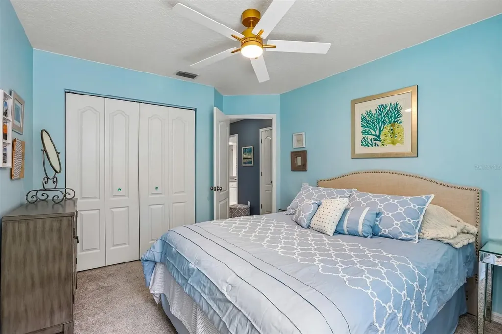 17702 Long Ridge Road Tampa FL 33647