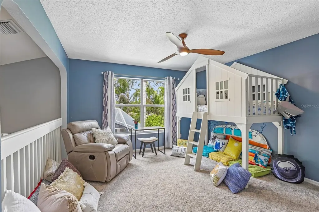 17702 Long Ridge Road Tampa FL 33647