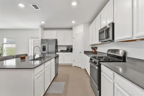 26143 Feathergrass Circle Leesburg FL 34748