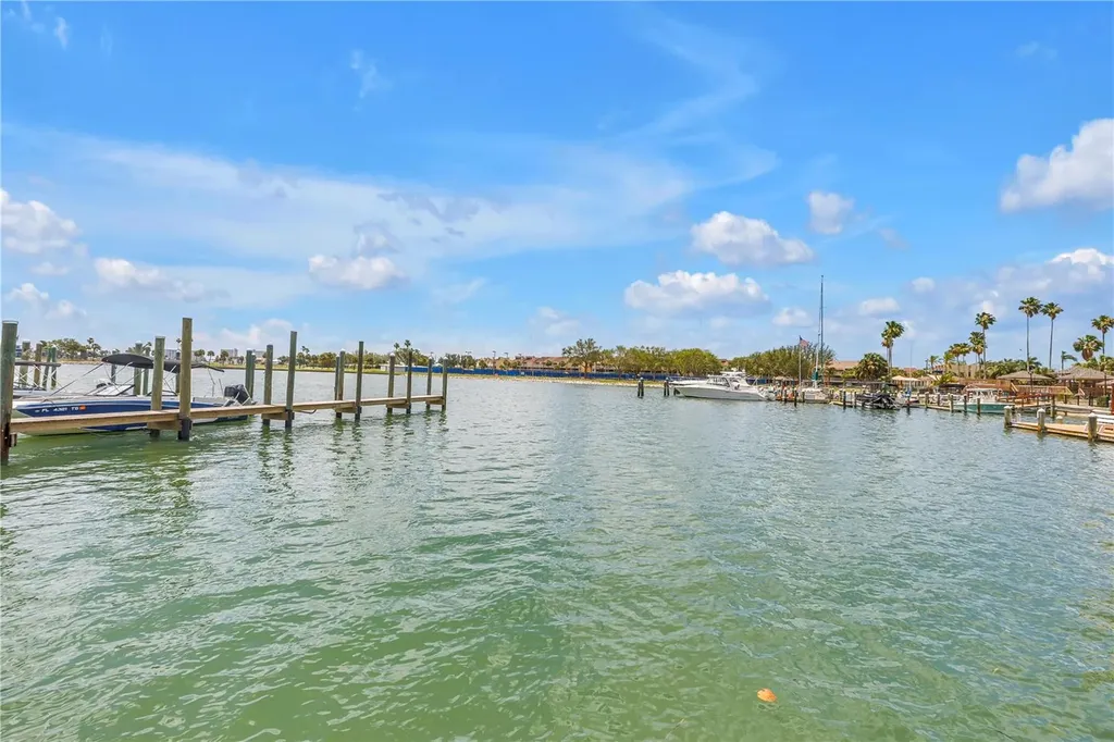 10375 Paradise Boulevard Treasure Island FL 33706