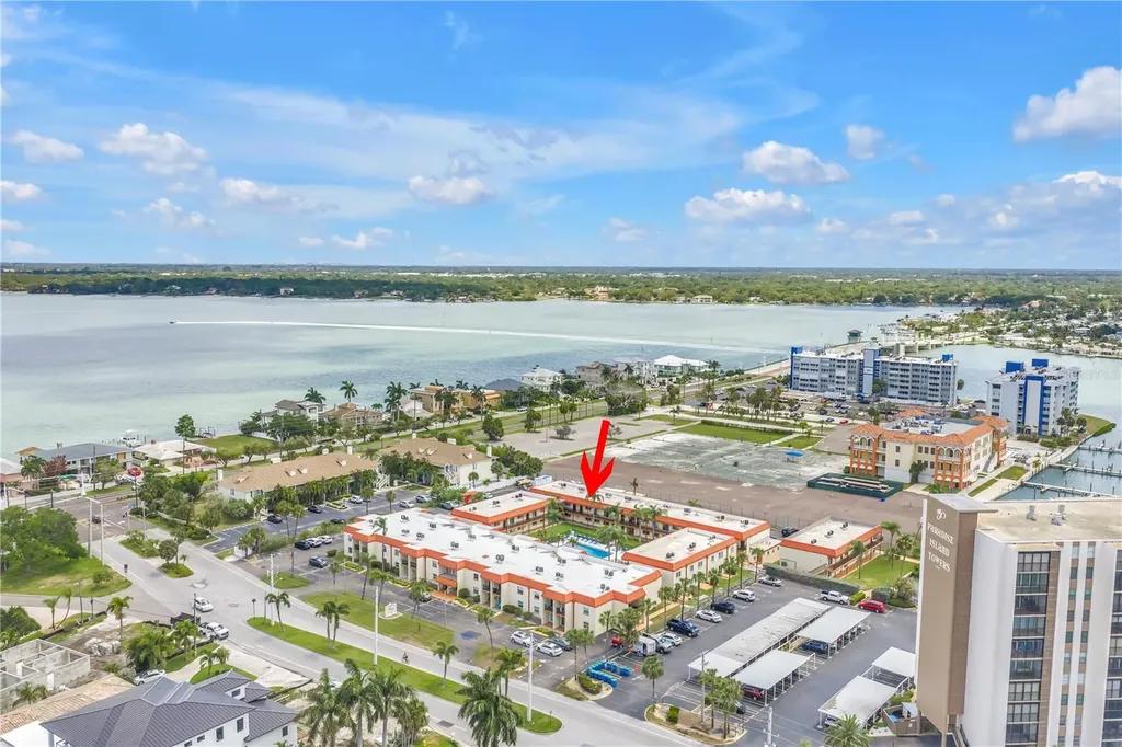 10375 Paradise Boulevard Treasure Island FL 33706
