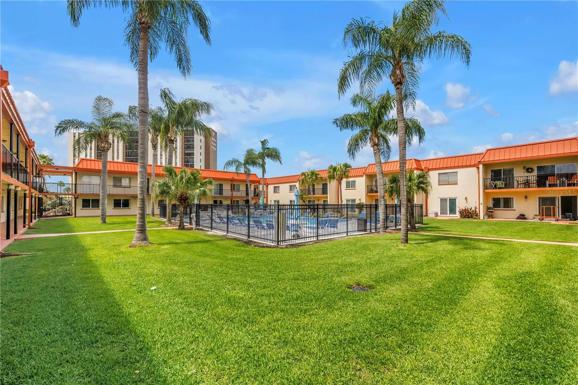 10375 Paradise Boulevard Treasure Island FL 33706