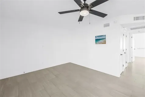 10375 Paradise Boulevard Treasure Island FL 33706