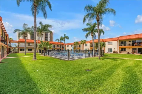 10375 Paradise Boulevard Treasure Island FL 33706