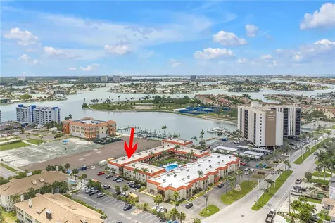 10375 Paradise Boulevard Treasure Island FL 33706