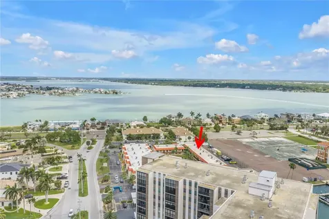 10375 Paradise Boulevard Treasure Island FL 33706