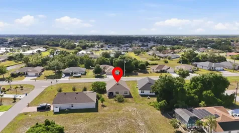 258 Rio De Janeiro Avenue Punta Gorda FL 33983