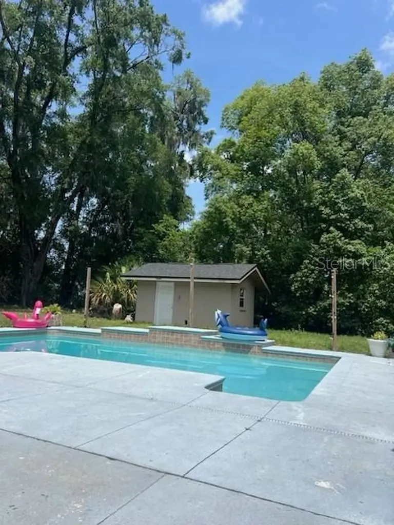 1231 SE 40th Court Ocala FL 34471