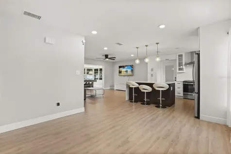 4515 Bradley Avenue Orlando FL 32839