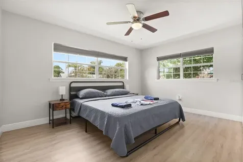 4515 Bradley Avenue Orlando FL 32839