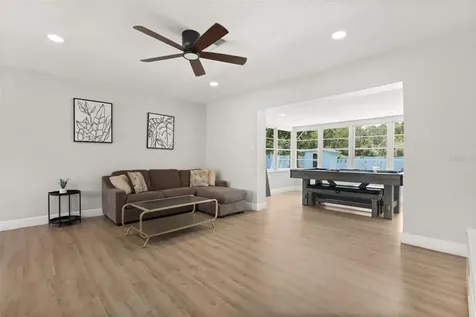 4515 Bradley Avenue Orlando FL 32839