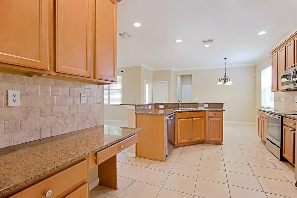 4615 Watson Woods Way Riverview FL 33578