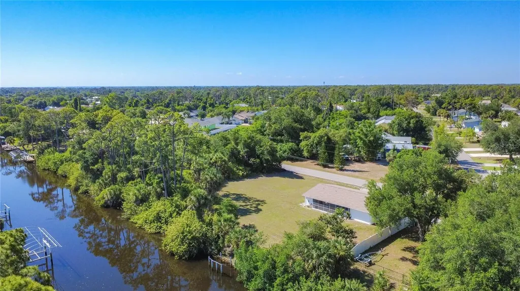 2538 Auburn Boulevard Port Charlotte FL 33948
