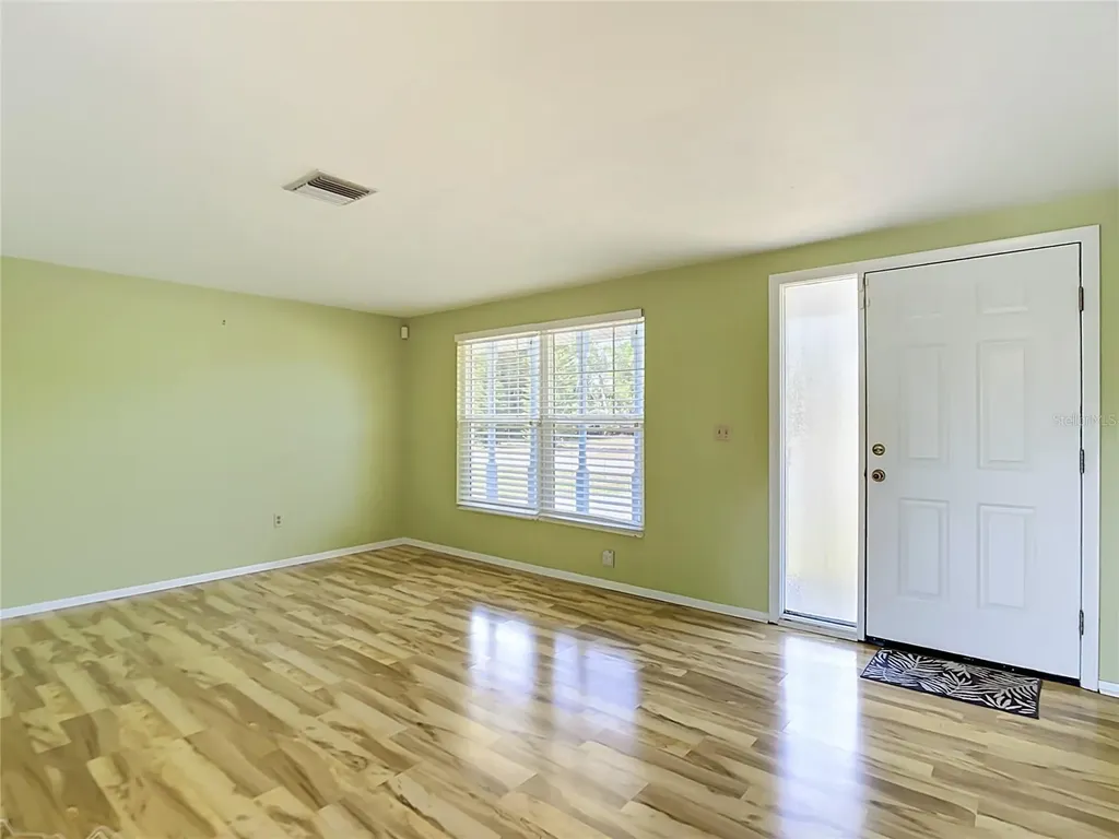 2538 Auburn Boulevard Port Charlotte FL 33948