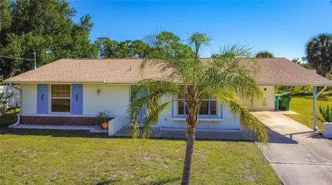 2538 Auburn Boulevard Port Charlotte FL 33948