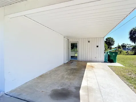 2538 Auburn Boulevard Port Charlotte FL 33948
