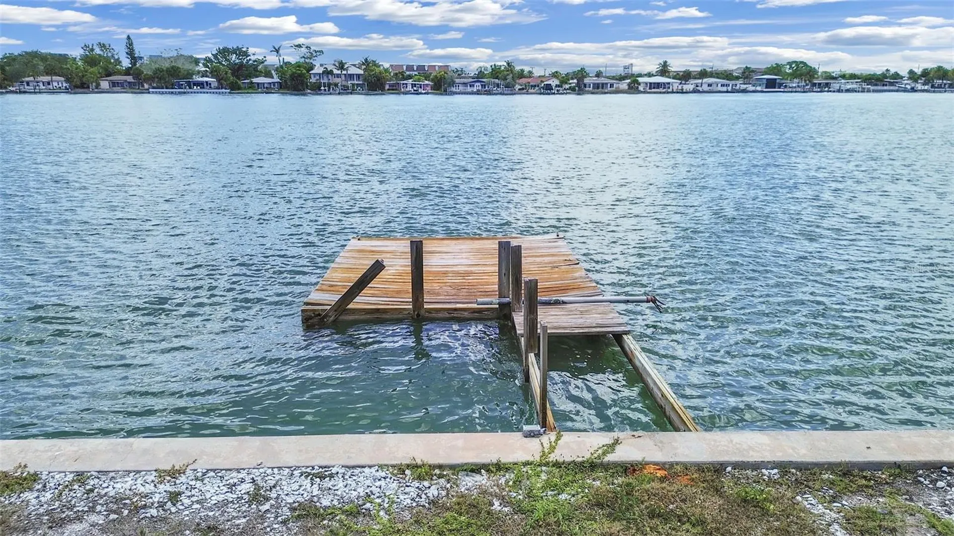 201 90th Avenue Treasure Island FL 33706