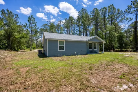 9025 SE County Road 221 Hampton FL 32044
