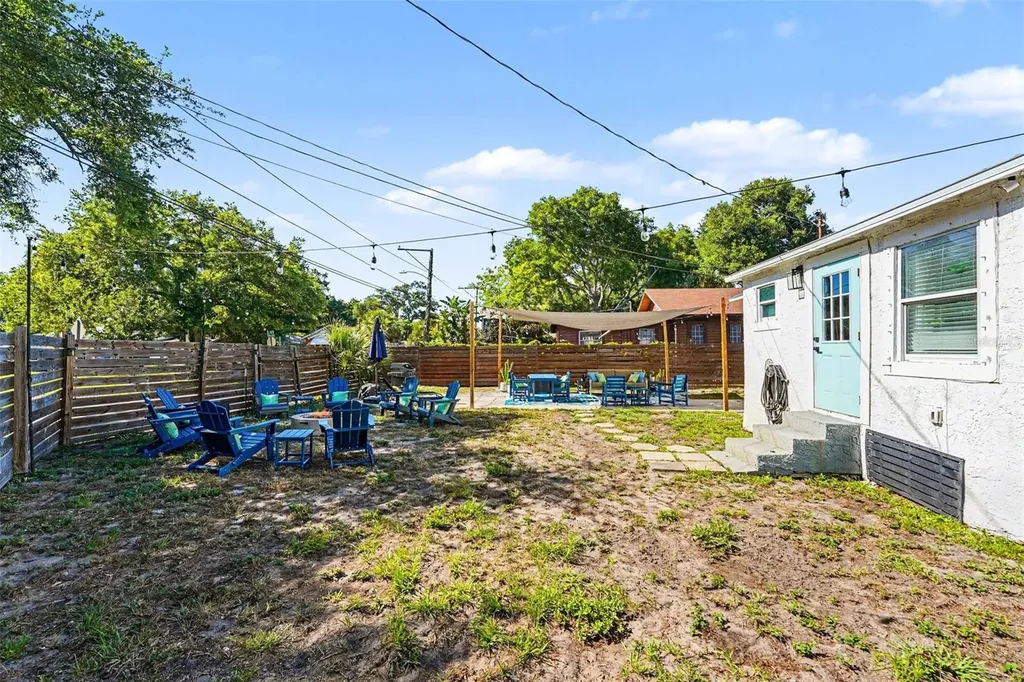 1655 Preston St S St Petersburg FL 33712