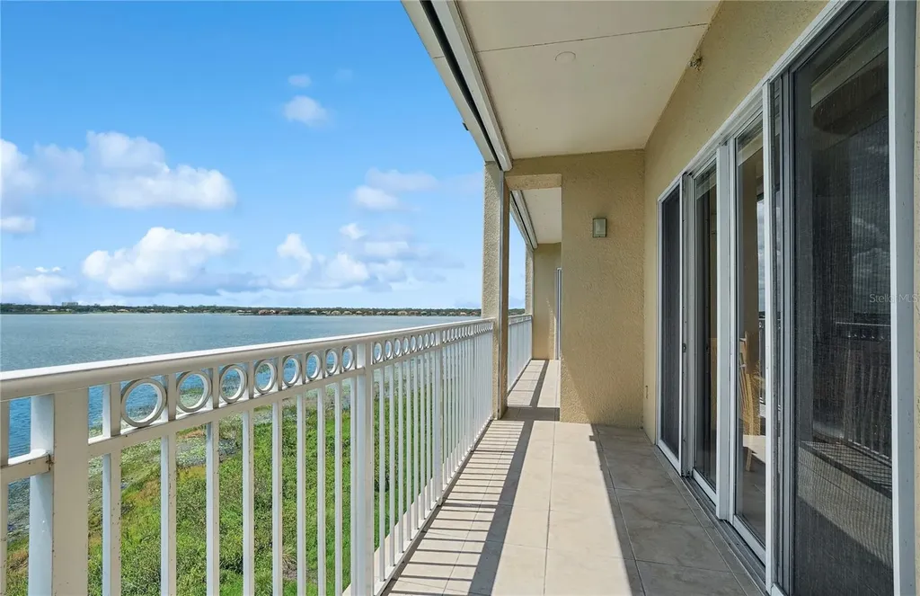 8755 The Esplanade Orlando FL 32836